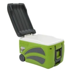 Vango Pinnacle Wheelie 45L Cool Box -Vango pinnacle wheeled coolbox 45l image 2